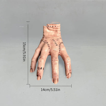 La chose de Mercredi ( La famille Adams)
