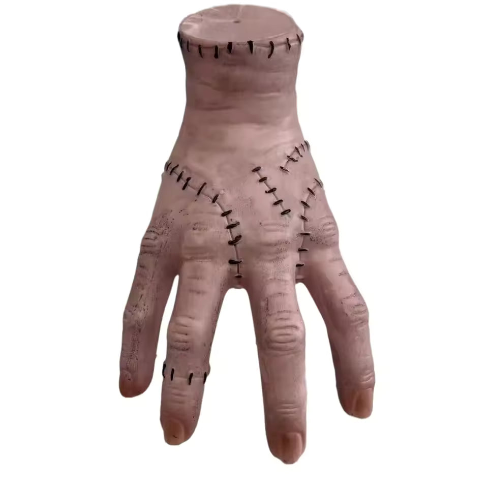 La chose de Mercredi ( La famille Adams)